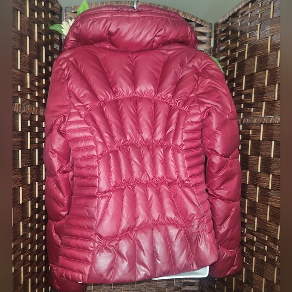 Black Rivet  Puffer Jacket good condition color cherry - Picture 5 of 9